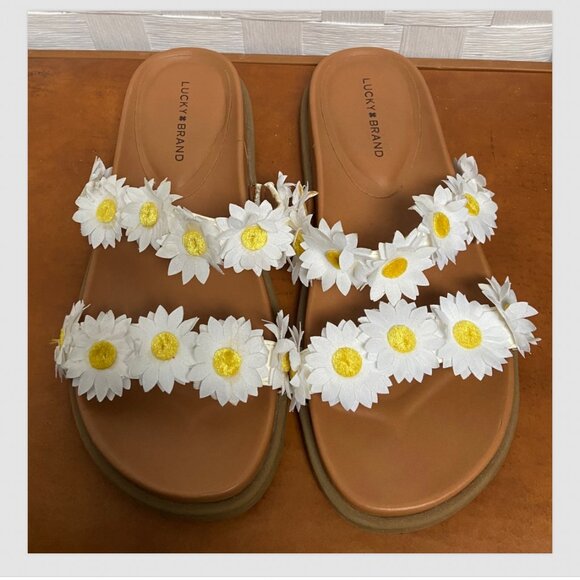 Lucky Brand Yellow White Daisy Sandals Size 7M - Picture 3 of 9